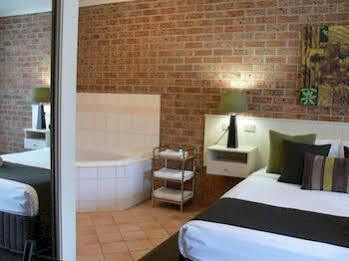 Begonia City Motor Inn Ballarat Exterior photo